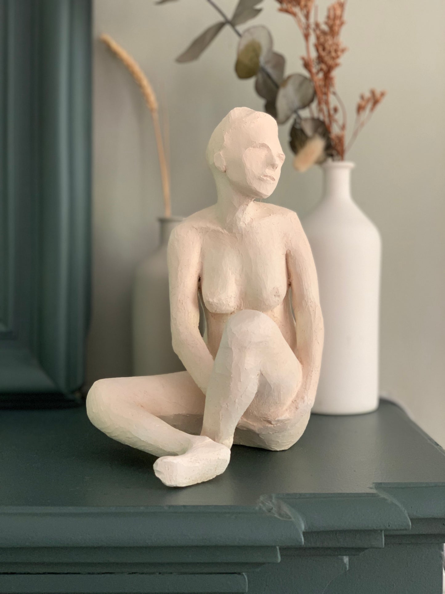 Femme assise
