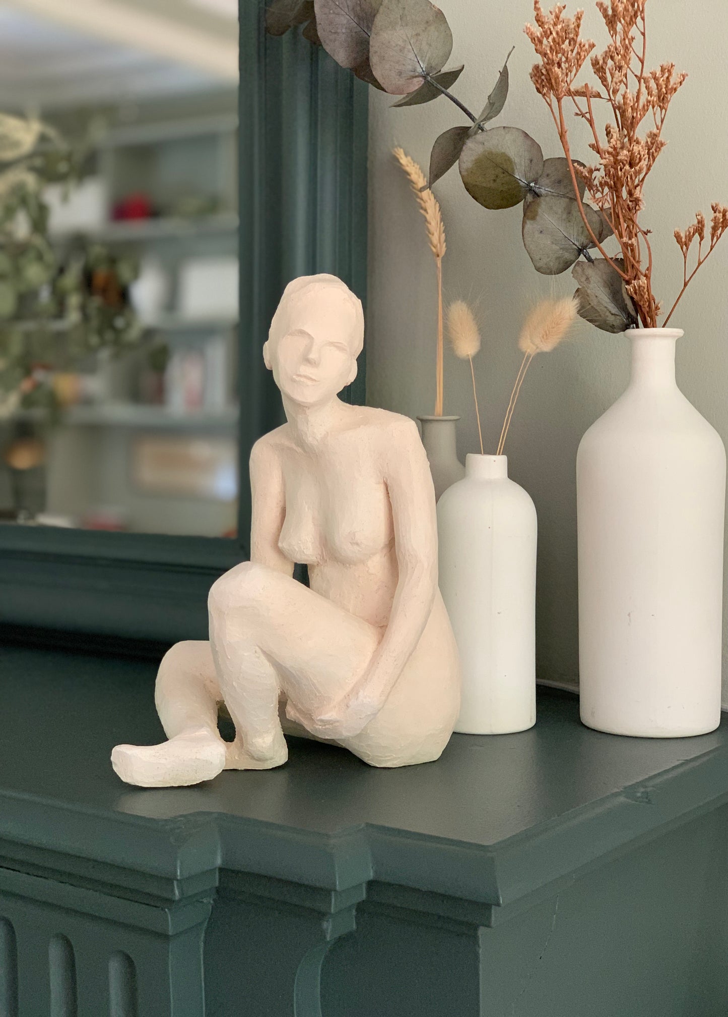 Femme assise