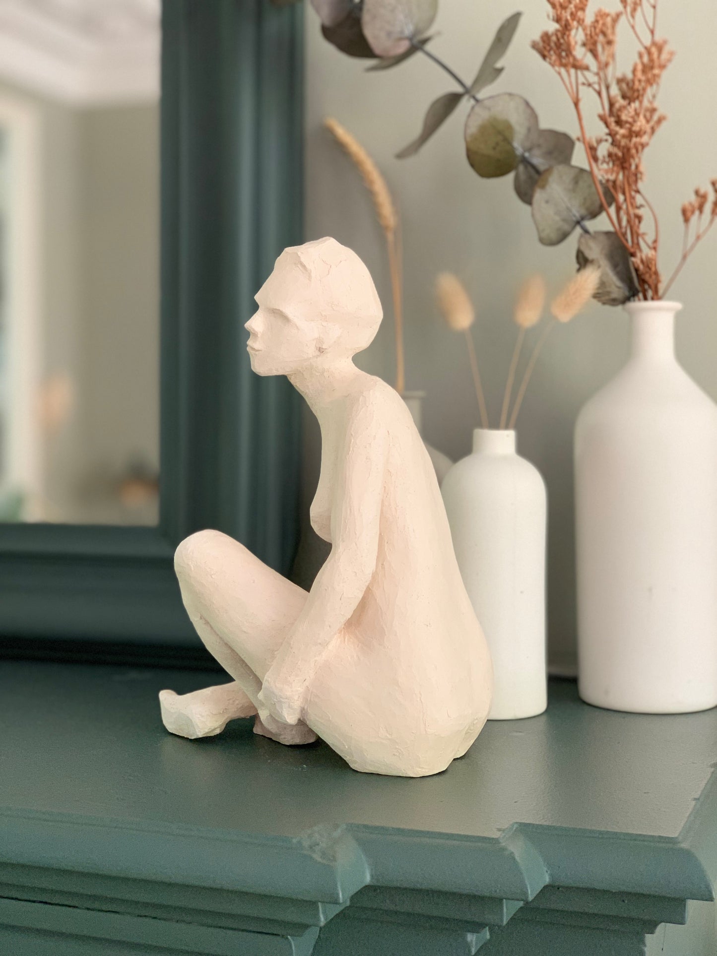 Femme assise